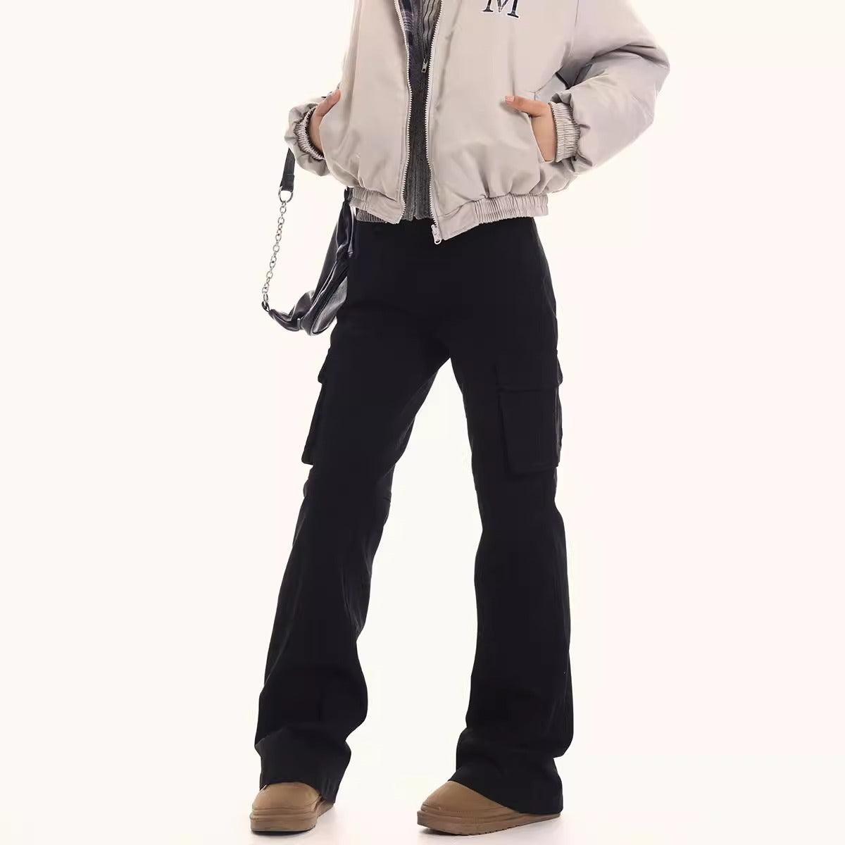 Straight Legged Tapered Cargo Pants