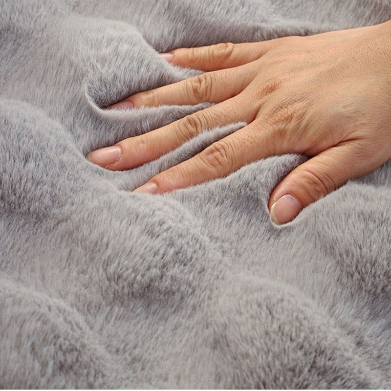 SofaSnug - Cosy Plush Solid Colour Non-Slip Couch Cover - luvinly