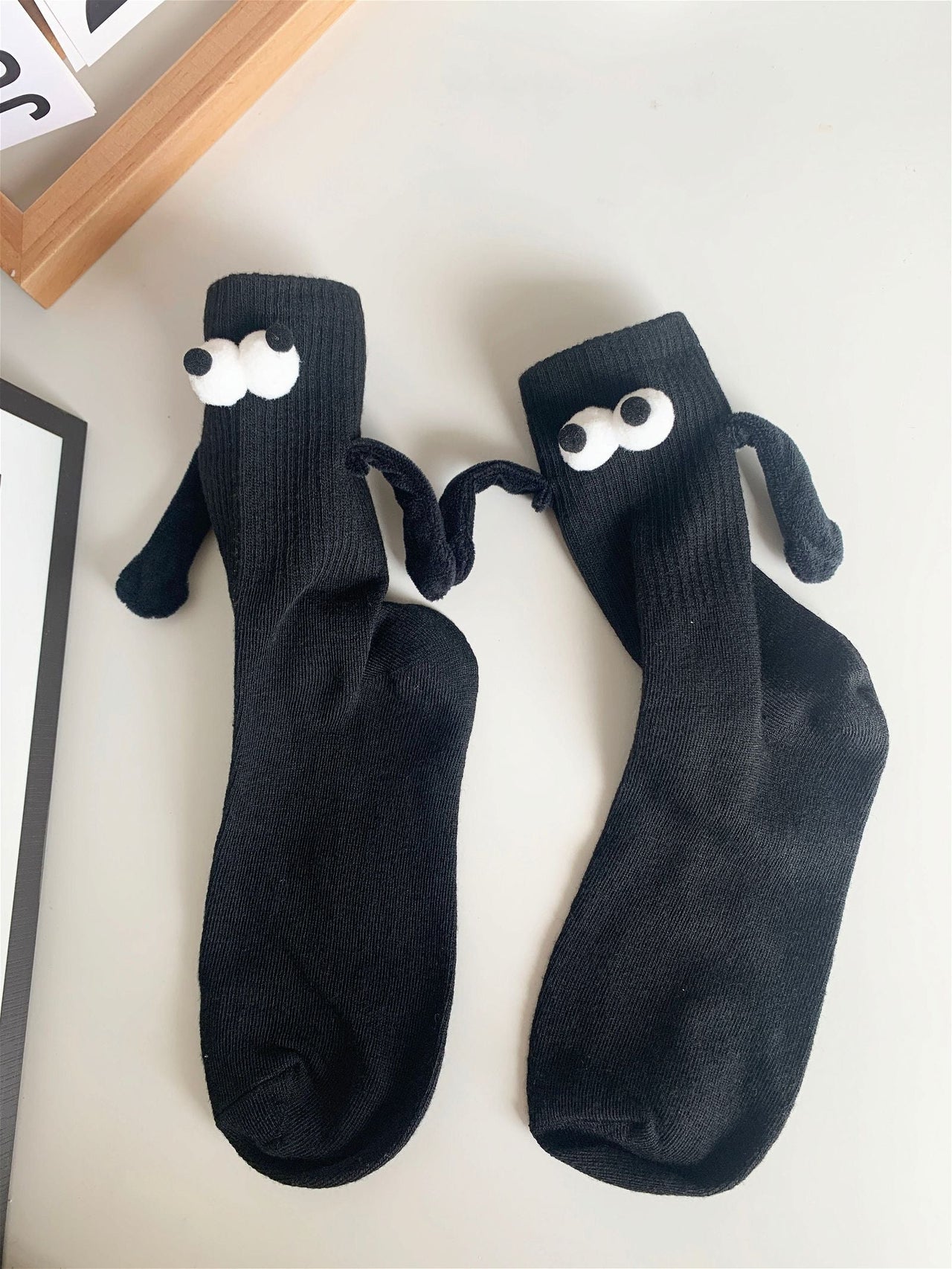 SoleMate Sockz - luvinly