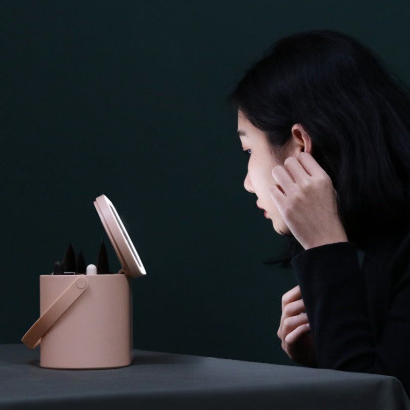 Travel Makeup With LED Light Up Mirror - luvinly